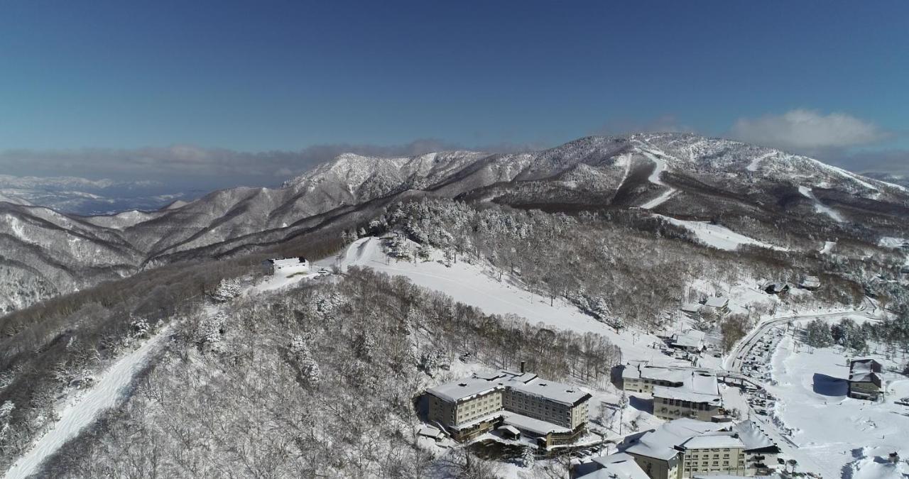 Shiga Park Hotel Яманути Экстерьер фото